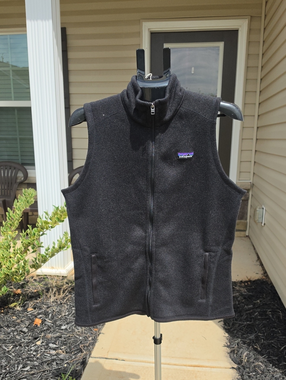 Patagonia Womens Better Sweater Vest Size Large Black NWT